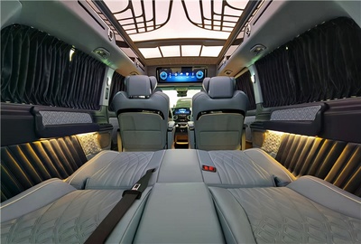 2022款奔驰威霆上海工厂定制