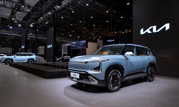 起亚EV5 高性价比与优质原厂配件，解析上海市场消费数据洞察